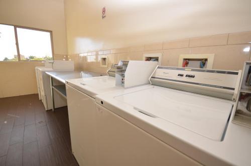 Perfect Apartment 2bd/2bth Free Parking