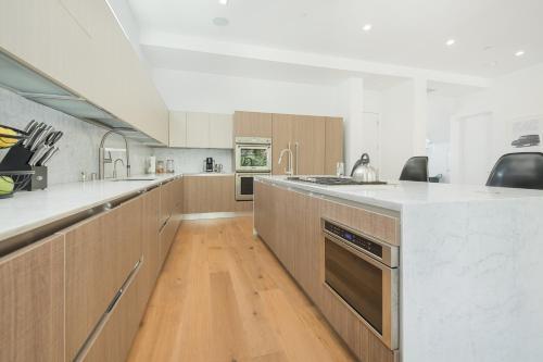 Los Angeles Modern Villa