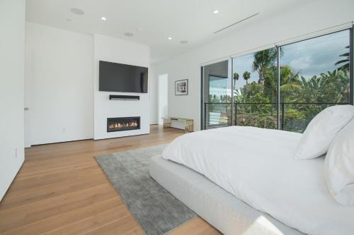 Los Angeles Modern Villa