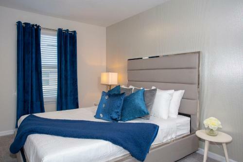 Gorgeous 3 Bd Home W/ Pool And Surf Park @ Solara Resort