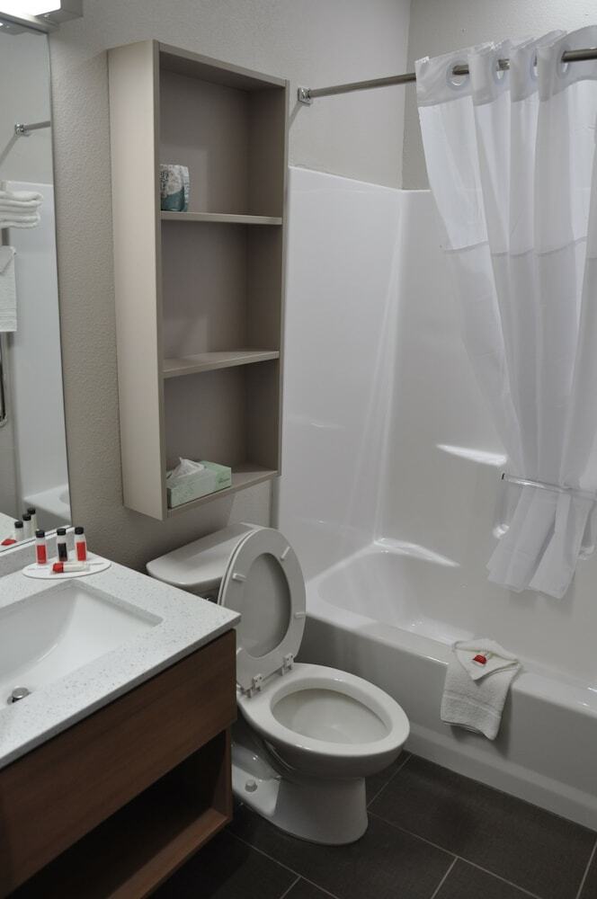 Hotel Microtel Inn And Suites By Wyndham Lubbock