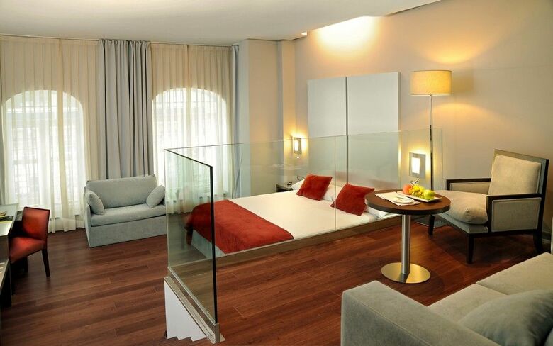 Hotel Sercotel Coliseo