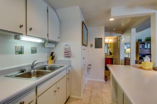 Hidden Valley Condominiums