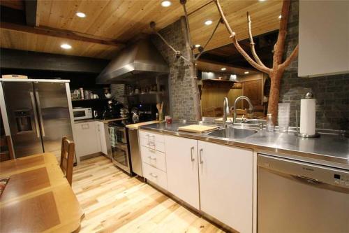 Apartamento Bigwood 80 ( 2-bedroom Condo )