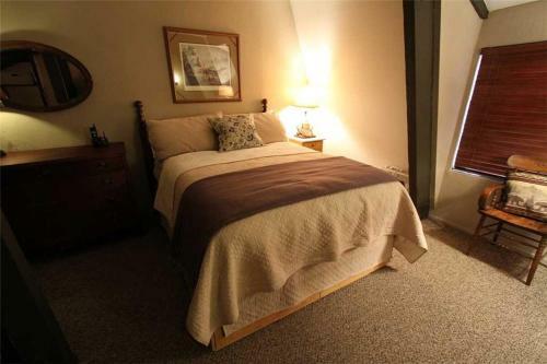 Apartamento Bigwood 80 ( 2-bedroom Condo )