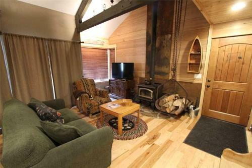 Apartamento Bigwood 80 ( 2-bedroom Condo )