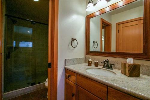 Apartamento Summit Condominium 106