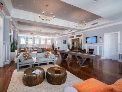 Marlin Bay Yacht Club - Residence #3829