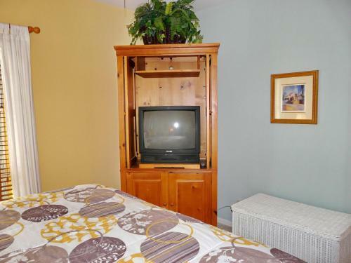 Emerald Beach 23