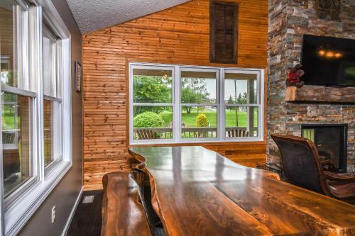 Light My Fire Five-bedroom Holiday Home