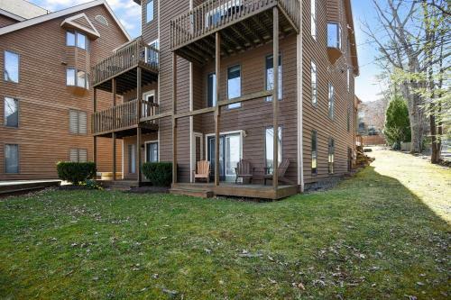 3 Hartwood Village