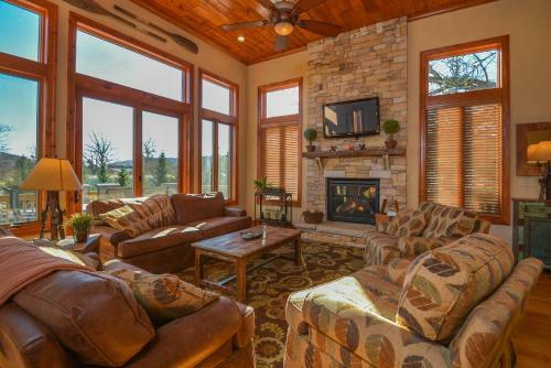 Weather Or Not Four-bedroom Holiday Home