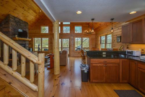 Zen At Southridge Four-bedroom Holiday Home