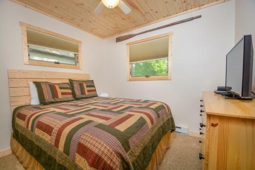 Cherry Cove Cottage Two-bedroom Holiday Home