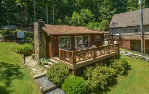 Cherry Cove Cottage Two-bedroom Holiday Home