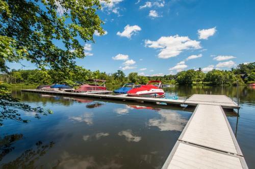 Deep Creek Village #23 Three-bedroom Holiday Home
