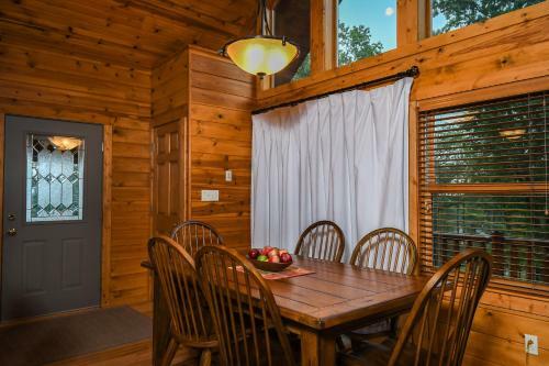 Easy Like Sunday Morning Three-bedroom Holiday Home