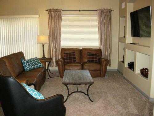 3 Bedroom Home In Mesquite #430