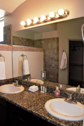 3 Bedroom Home In Mesquite #214