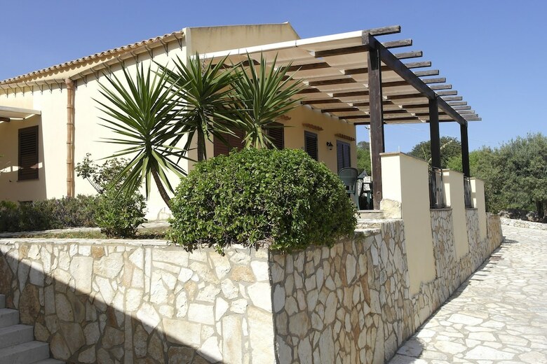 Grotticelli Hotel & Resort