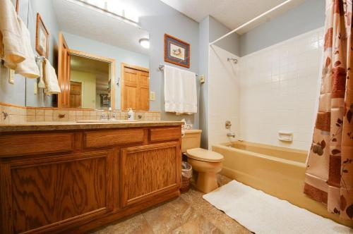 Payette Riverfront Family Condo