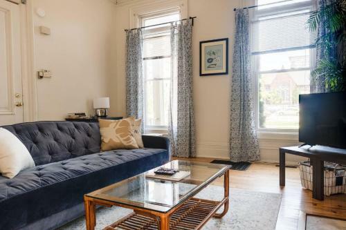 North Cass Street One Bedroom Apartment