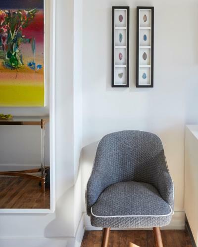 Hotel Kinn Guesthouse