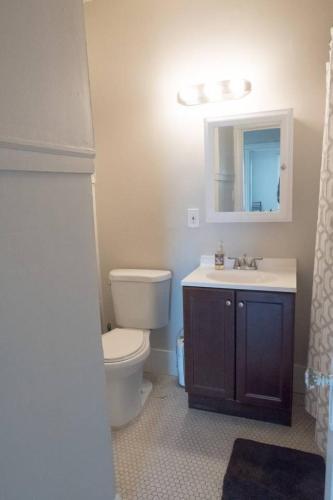 East Kenilworth Place One Bedroom Apartment
