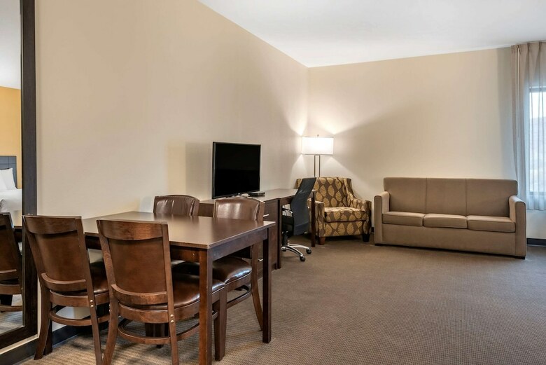 Hotel Mainstay Suites Moab Near Arches National Park