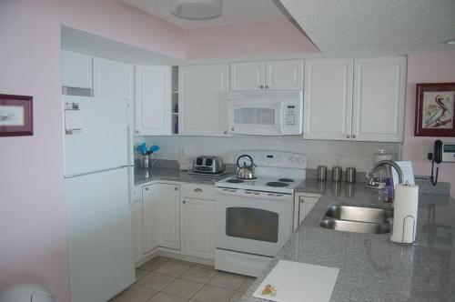 Apartamento 1045-5-b Shoreham Towers II Condo