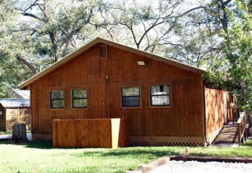 Rio Cancion On The Guadalupe - Cabin #2