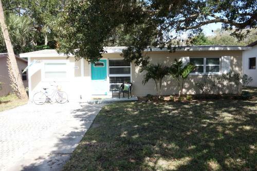 808 11th - Beachside Charmer Home