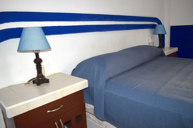 Hotel Plaza Almendros