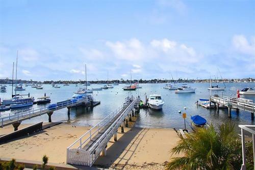 1400 South Bayfront 5 Bedroom Home