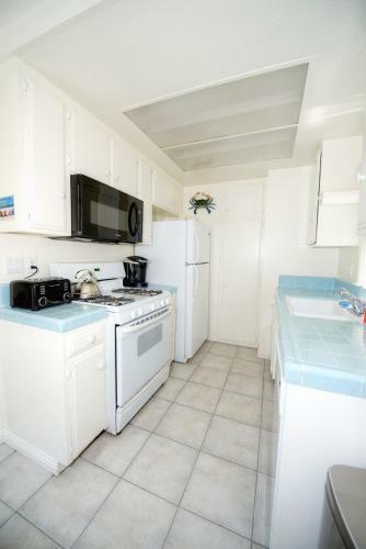122 36th St (68237)
