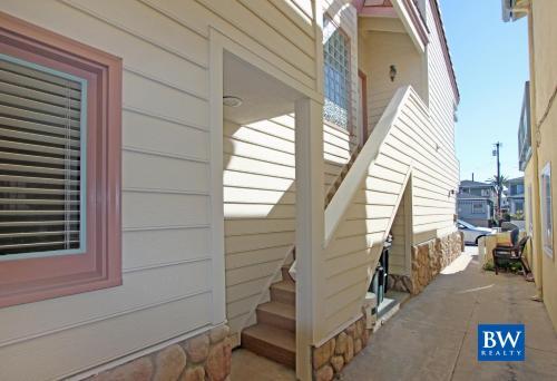 121.5 29th St (68419)