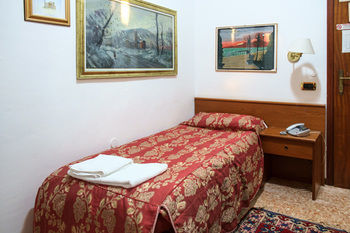 Vip Hotel