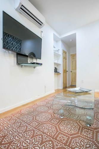 Prime West Village Vacation Apartment