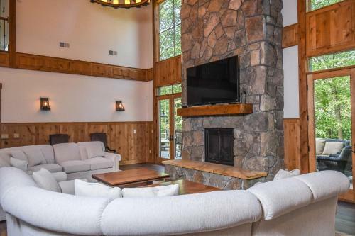 The Haven Eight-bedroom Holiday Home