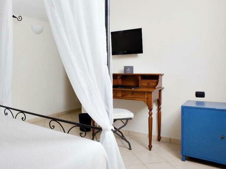 Hotel Masseria Panareo