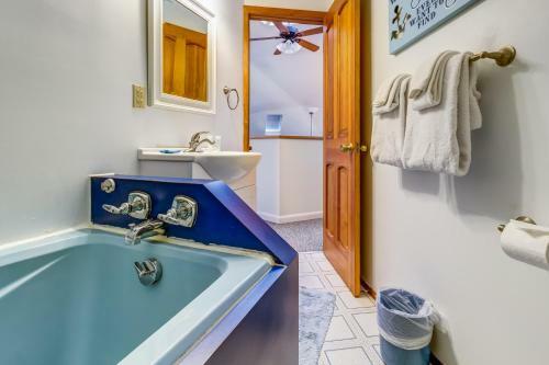 Geodesic Dome Home On The Canal