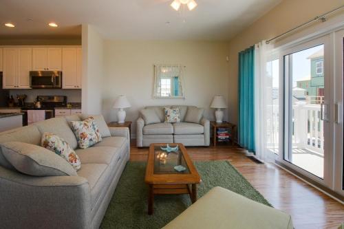Broad Marsh Beach House II
