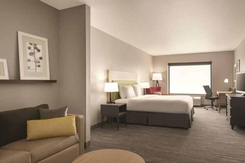 Hotel Holiday Inn Express Tampa Stadium Apt