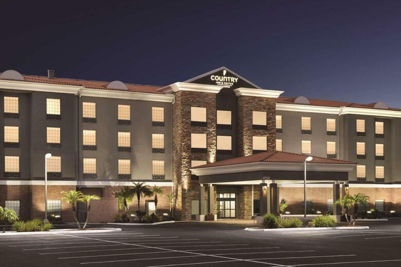 Hotel Holiday Inn Express Tampa Stadium Apt