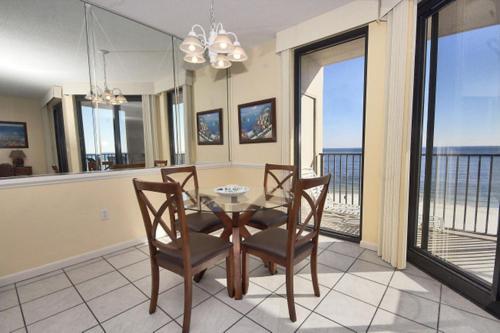 Phoenix X 808 Apartment