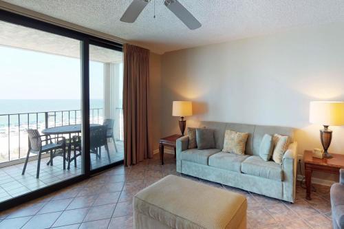 Apartamento Romar Towers Condos