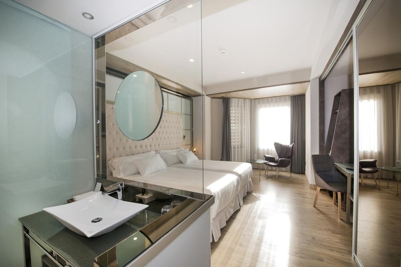 Hotel Barcel� Ourense
