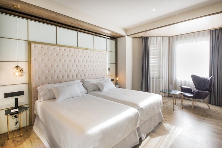 Hotel Barcel� Ourense