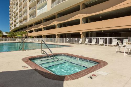 Apartamento Regency Isle #711
