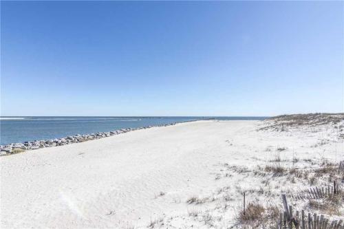 Grand Pointe 605 Home